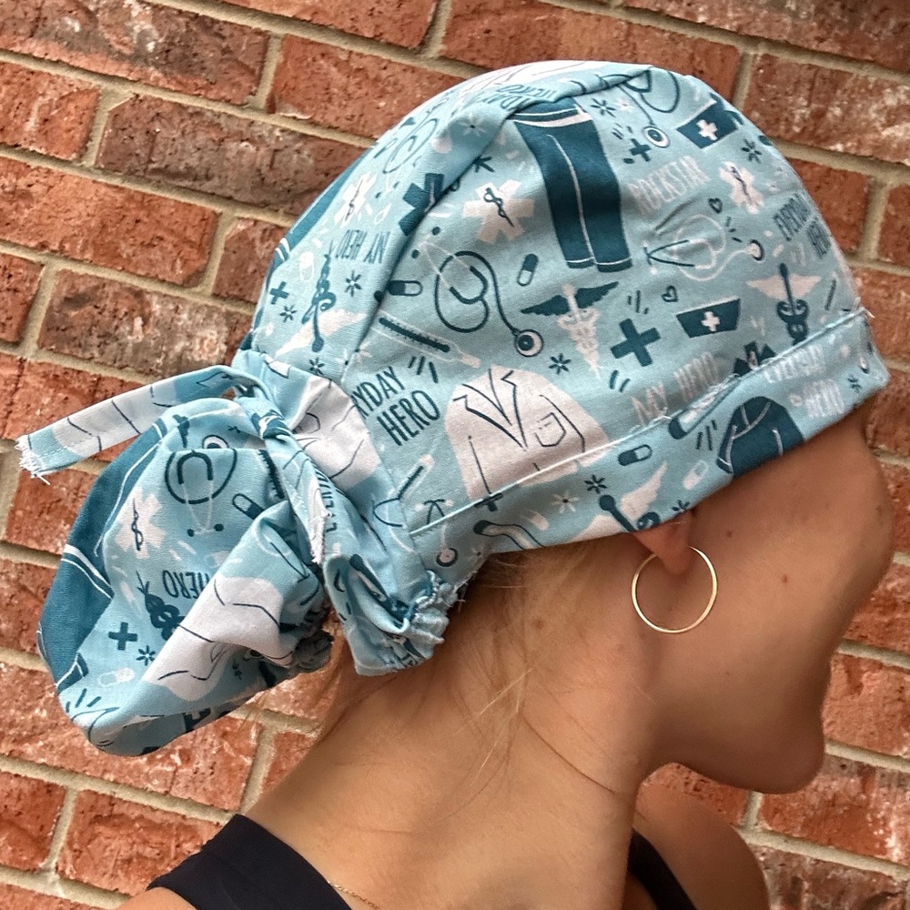 Ponytail Scrub Cap - Medical fabric theme